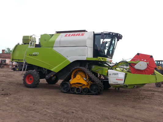 Dobra cena. New Holland Smart Trax Case Gumowe prowadnice Wzmocnione zęby napędowe TP36 