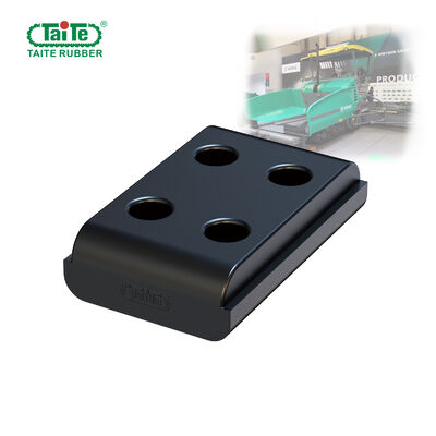 Dobra cena. Gumowe / poliuretanowe podkładki gąsienicowe do układarek asfaltowych o szerokości 300 mm Odporność na ścieranie w Internecie